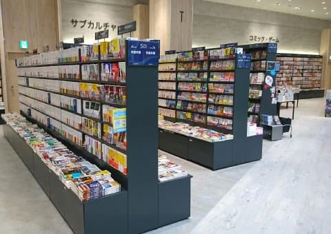 BOOK＆AUDIOビジュアル